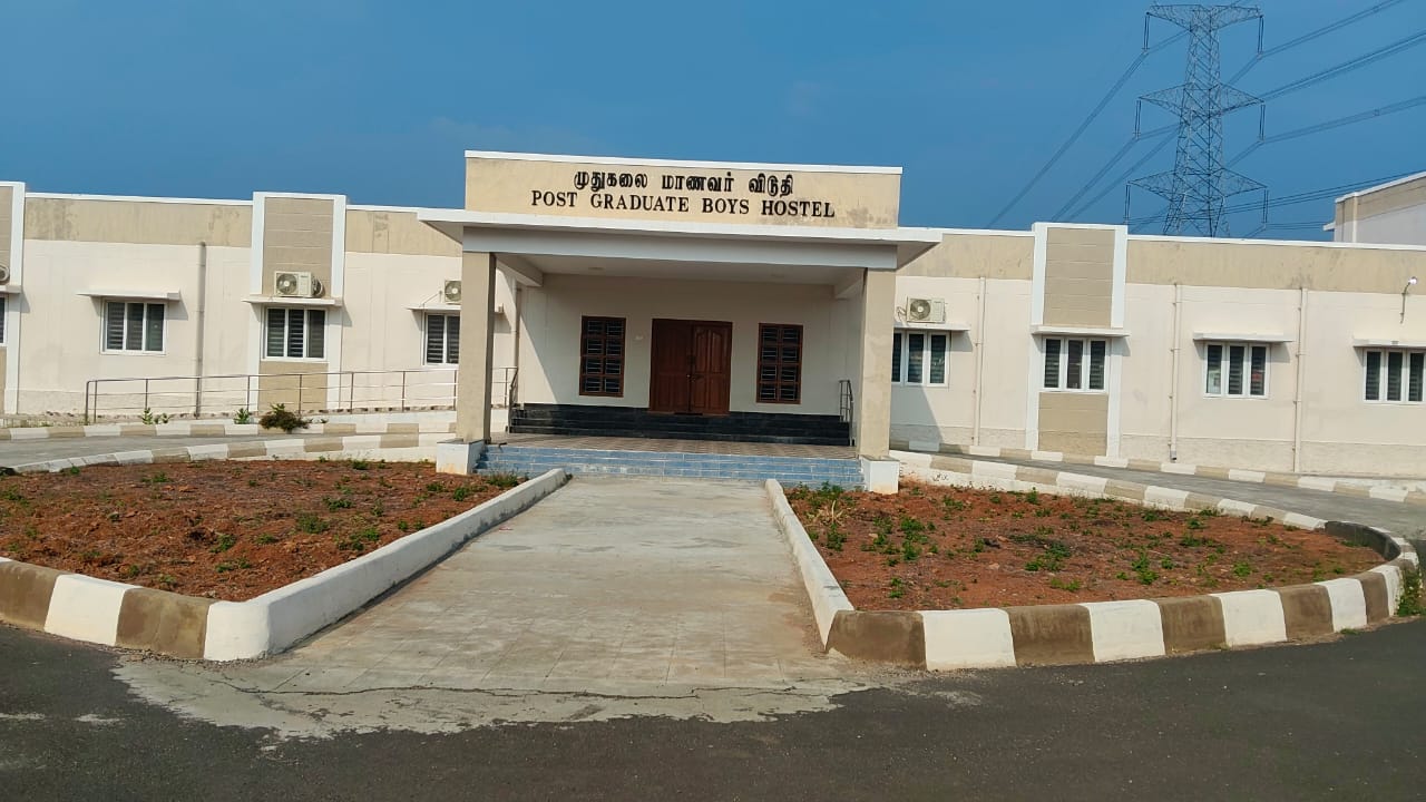 Students enjoying community meal in hostel mess